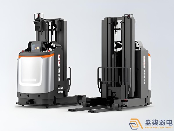 ?？?前移叉取式機器人F5-1600