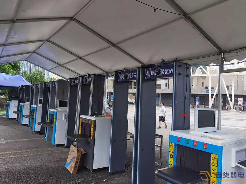 成都007科技告訴你工廠為什么要安裝安檢門(mén)？