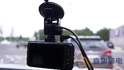 如何選擇常見的車載安防監控攝像頭？